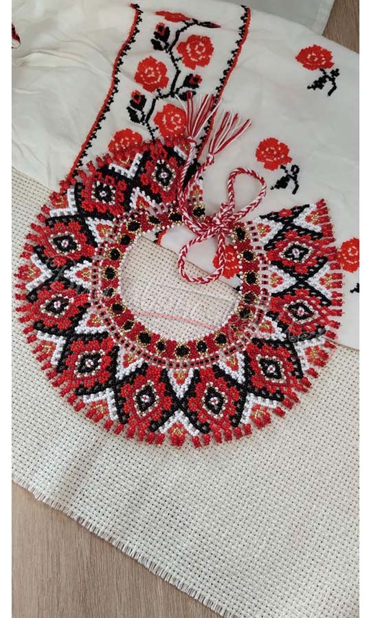 Ожерелье из бисера СЛ12 - фото 1 vishivano4ka.com.ua