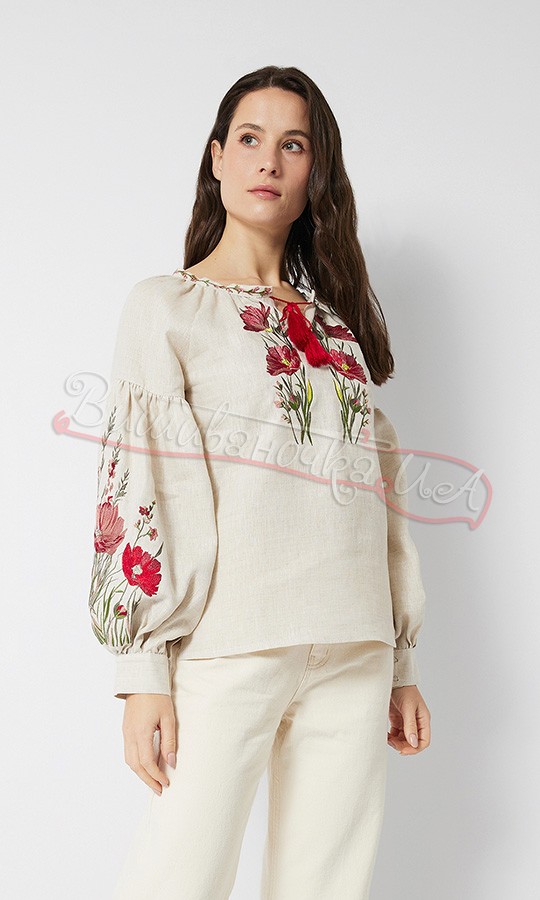 Жіноча вишита блуза з ніжним квітковим узором 2205 - фото 3 vishivano4ka.com.ua