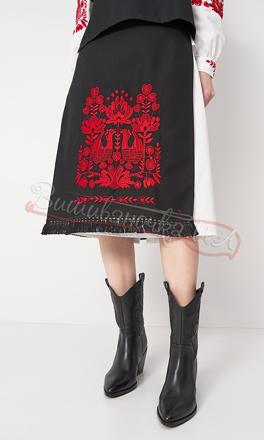 Костюм жіночий з вишивкою К0110-2 - фото 4 vishivano4ka.com.ua